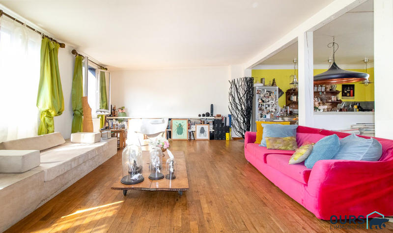 Maison - 140 m² - 5 pièces