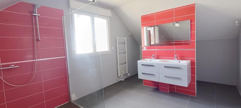 Maison - 106 m² - 5 pièces
