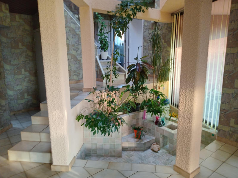 Maison - 177 m² - 8 pièces