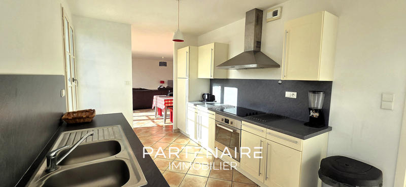 Maison - 135 m² - 6 pièces