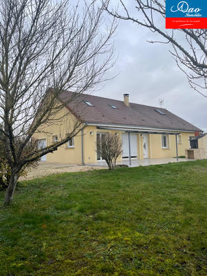 Maison - 166 m² - 8 pièces