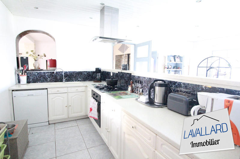 Maison traditionnelle - 134 m² - 4 pièces