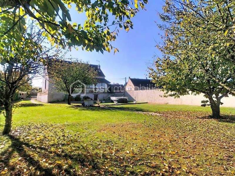 Maison en pierre - 130 m² - 6 pièces