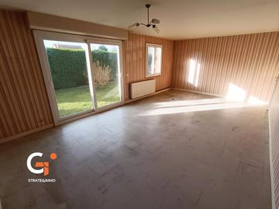 Maison - 86 m² - 5 pièces