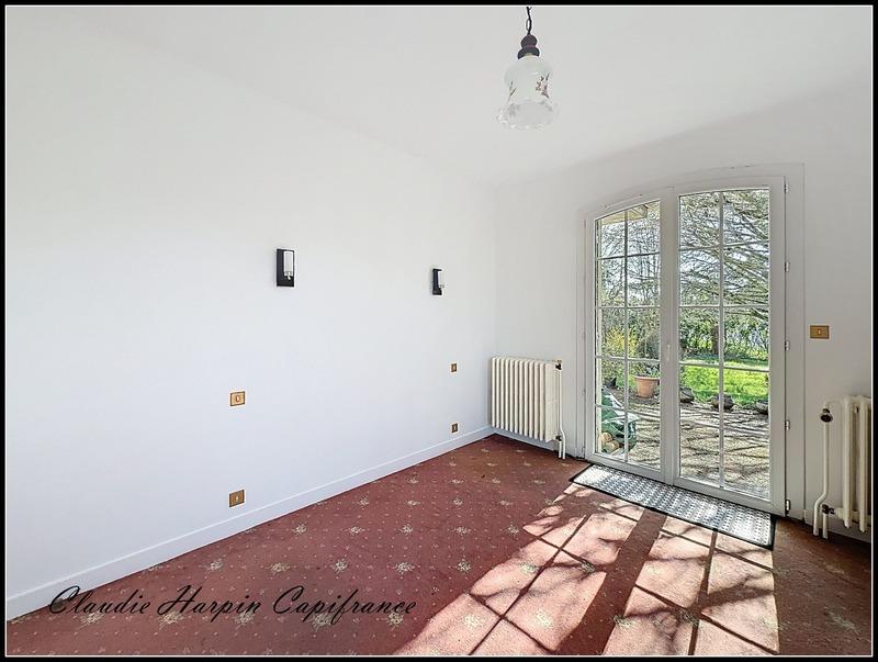 Maison - 220 m² - 8 pièces