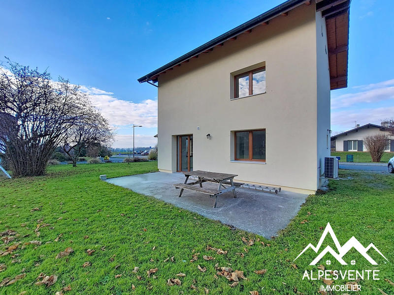 Maison - 118 m² - 6 pièces