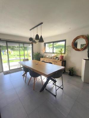 Maison - 144 m² - 5 pièces