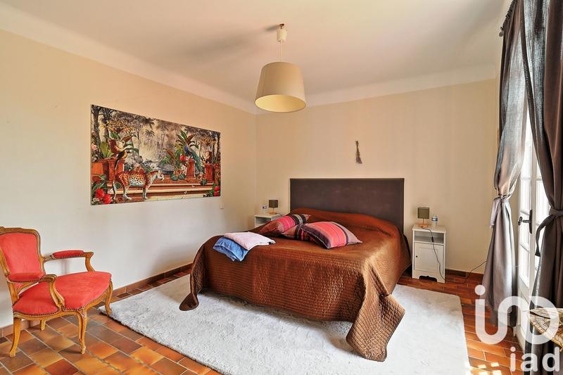 Maison - 200 m² - 6 pièces