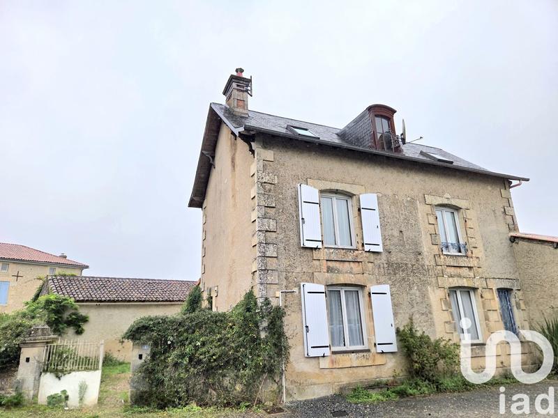 Maison de village - 125 m² - 7 pièces