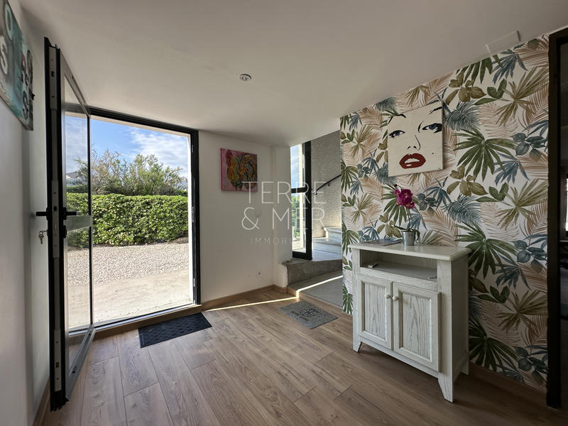 Maison - 179 m² - 7 pièces