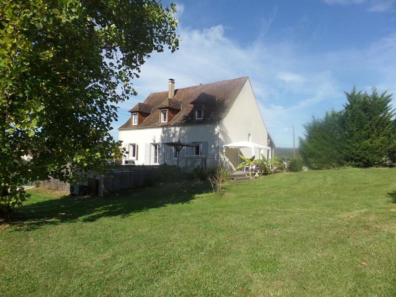 Maison - 172 m² - 8 pièces