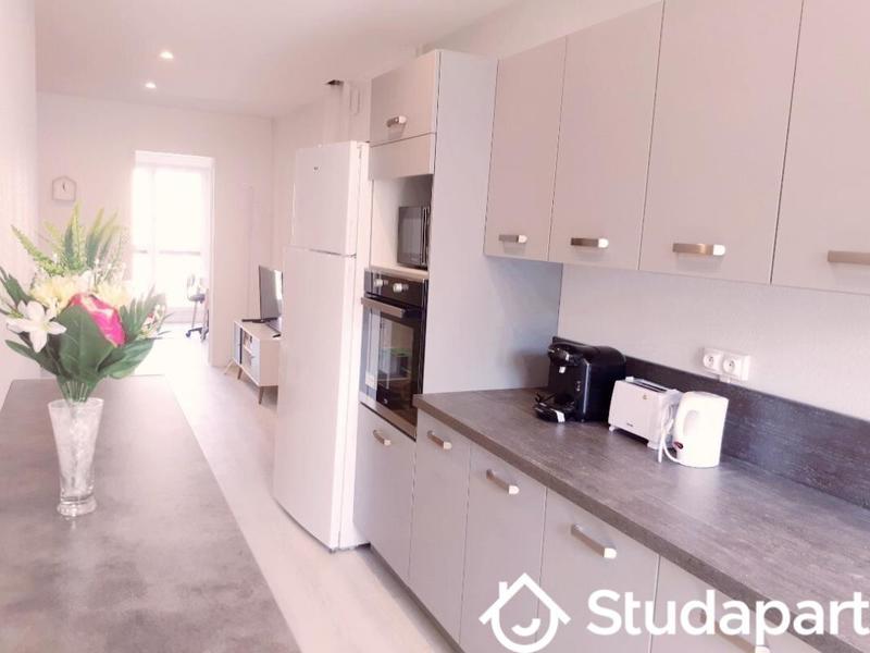 Chambre - 13 m² - 1 pièce