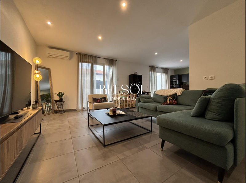 Appartement - 81 m² - 3 pièces