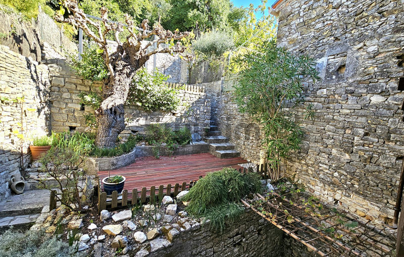 Maison de village - 100 m² - 5 pièces