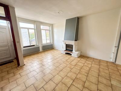 Maison - 96 m² - 4 pièces