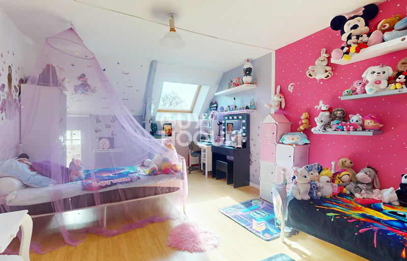 Maison - 105 m² - 4 pièces