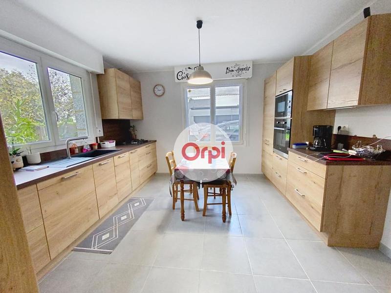 Maison - 165 m² - 5 pièces