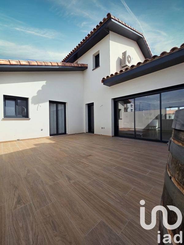 Maison - 96 m² - 4 pièces