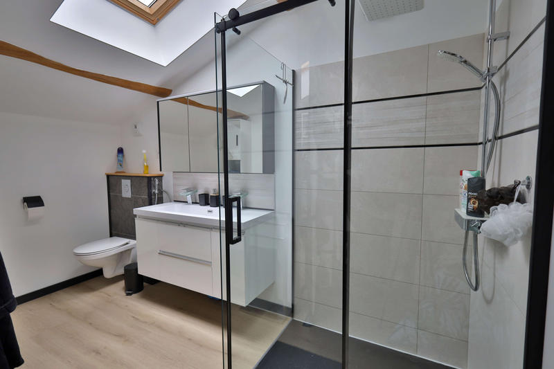 Appartement - 95 m² - 4 pièces