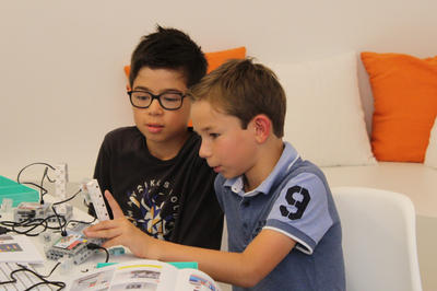 It School : Activités pour enfants pour apprendre à coder avec des robots