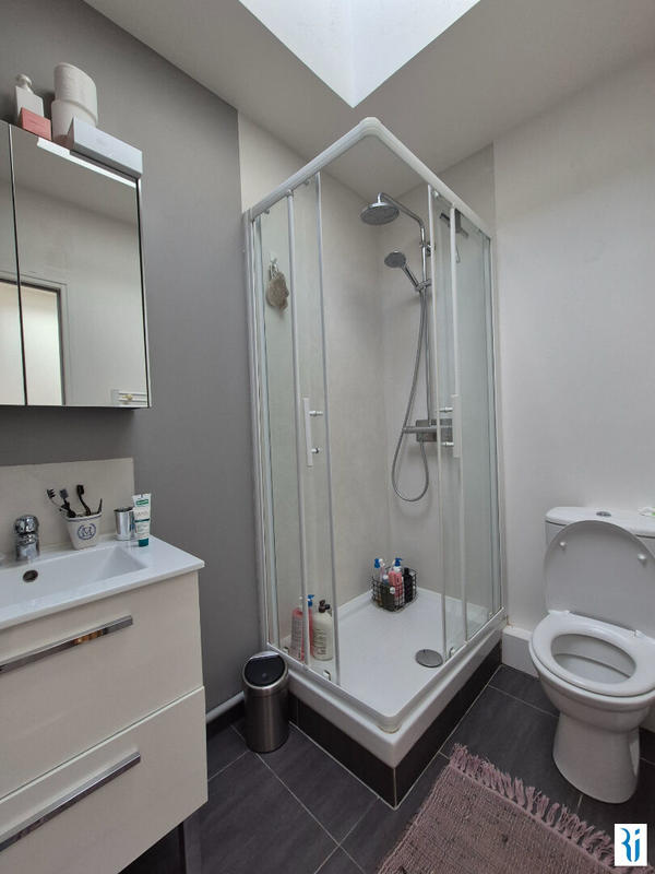 Maison - 84 m² - 4 pièces