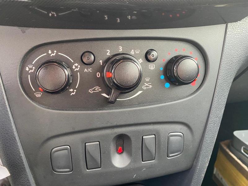 Dacia Sandero Urban Stepway Sce75 Clim/Radio/Vitres Av Electrique
