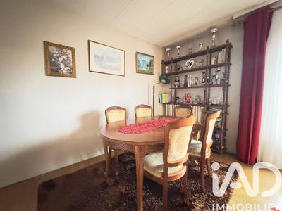 Maison - 82 m² - 4 pièces