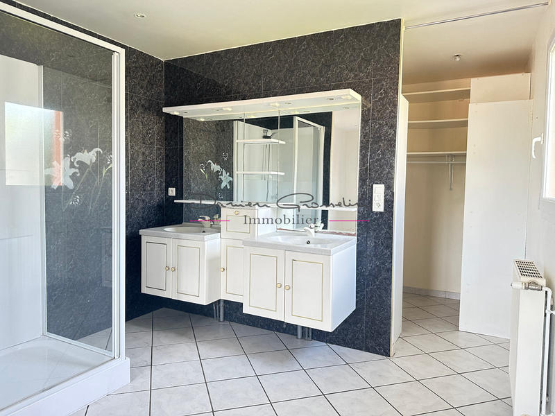 Maison - 133 m² - 5 pièces