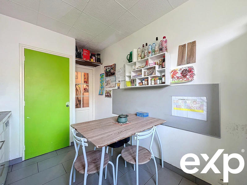 Appartement - 82 m² - 5 pièces