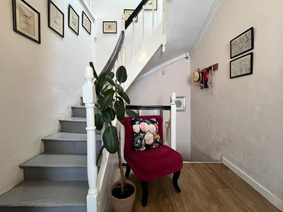 Maison - 190 m² - 7 pièces