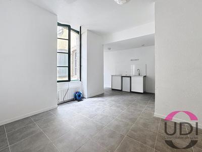 Studio - 29 m² - 2 pièces