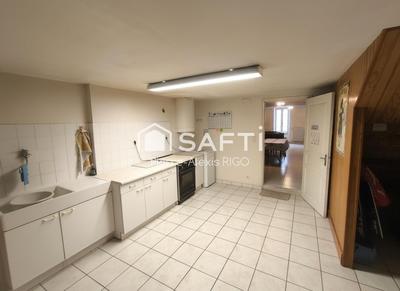 Maison - 160 m² - 5 pièces