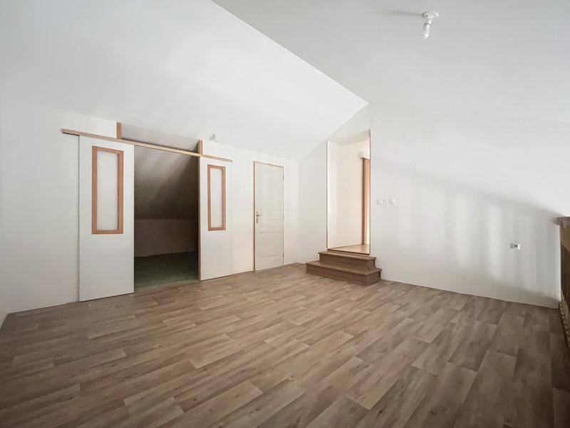 Maison - 188 m² - 6 pièces