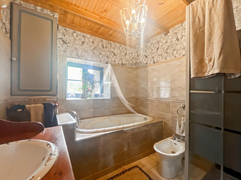 Maison - 91 m² - 5 pièces