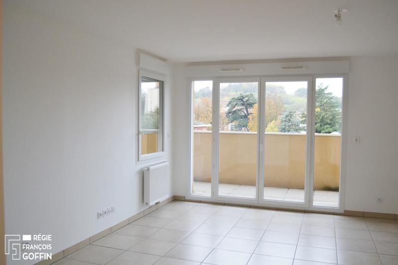 Appartement - 100 m² - 3 pièces