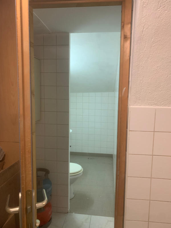 Fonds de commerce - Magasins - 162 m²