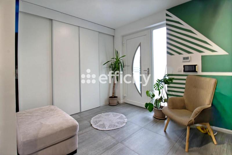 Maison - 105 m² - 4 pièces