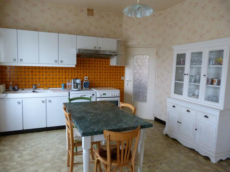 Maison traditionnelle - 188 m² - 7 pièces