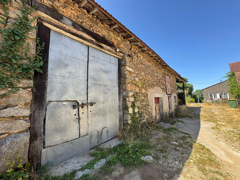 Maison - 81 m² - 5 pièces