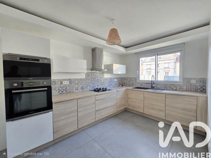 Maison - 117 m² - 5 pièces