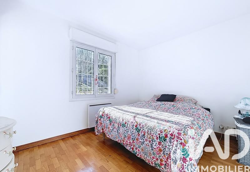 Appartement - 82 m² - 3 pièces