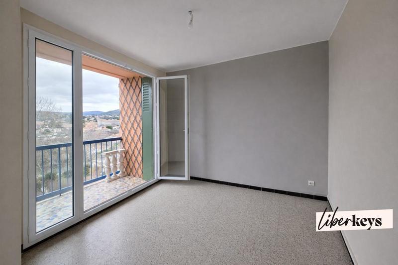 Appartement - 57 m² - 3 pièces