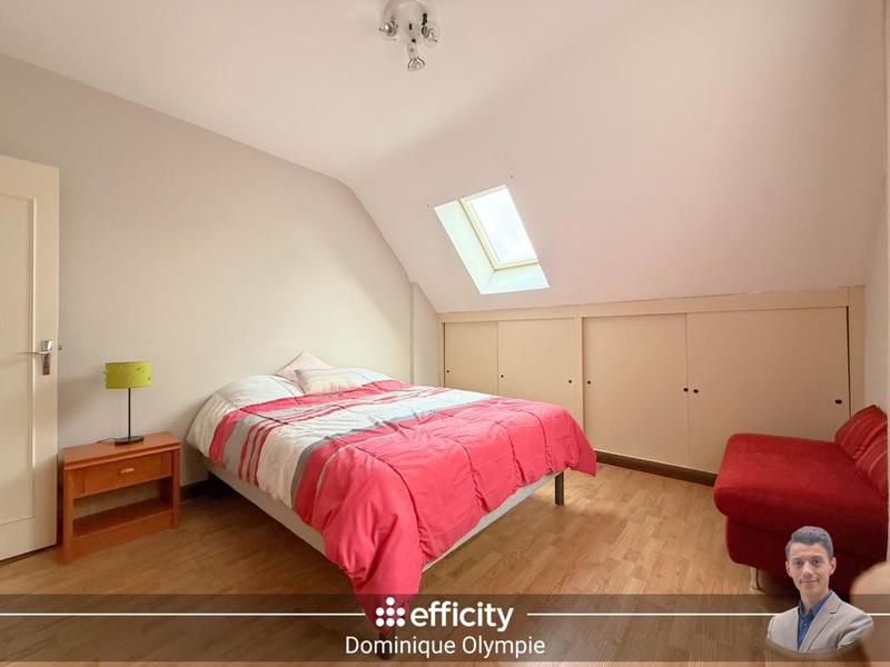 Maison - 142 m² - 6 pièces