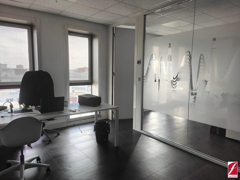 Bureau - 121 m²