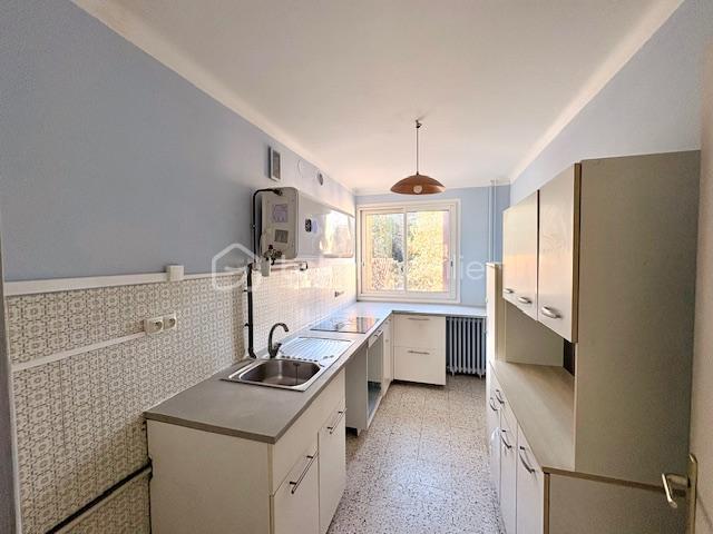 Appartement - 76 m² - 4 pièces