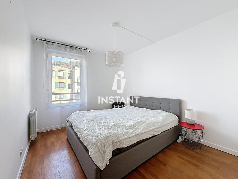 Appartement - 94 m² - 4 pièces