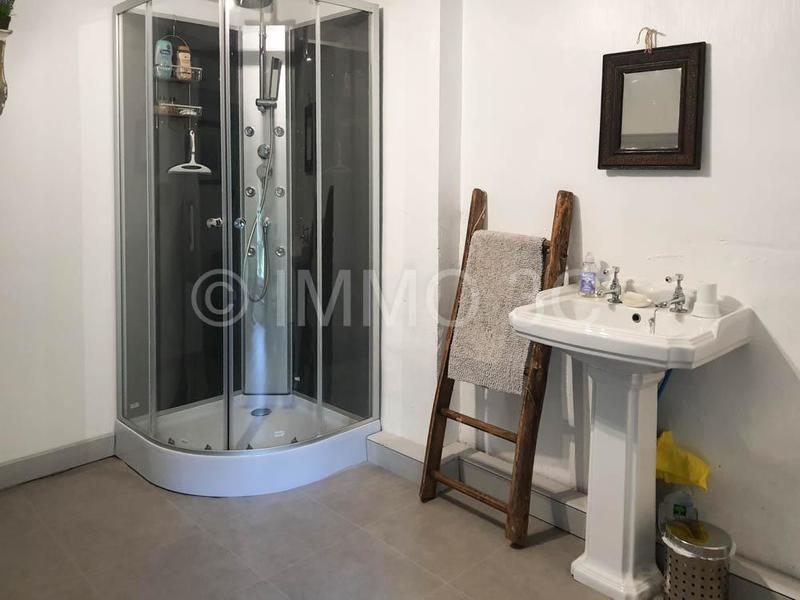 Maison en pierre - 189 m² - 4 pièces