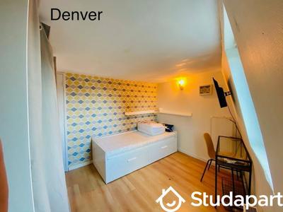 Chambre - 178 m² - 1 pièce