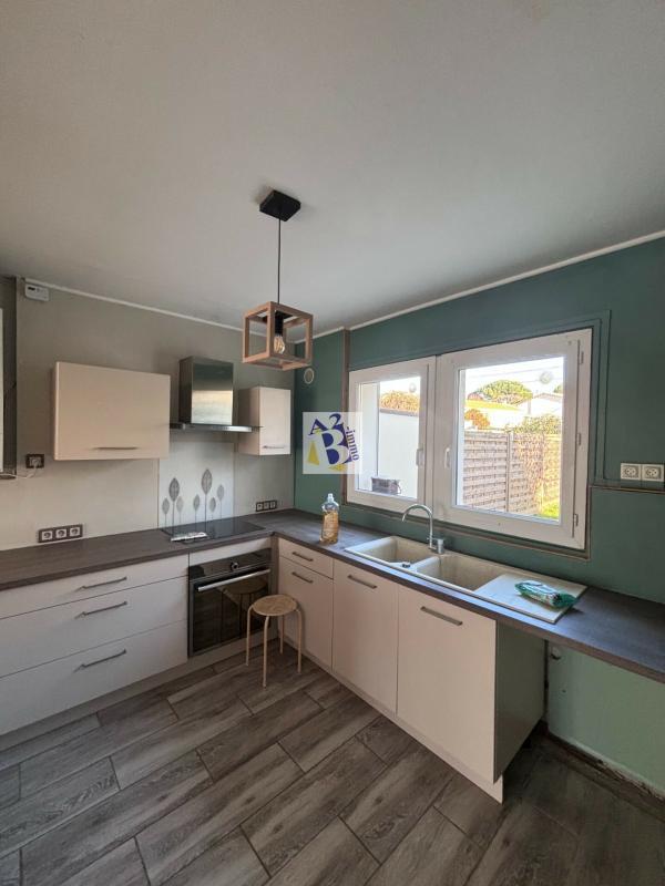 Maison - 86 m² - 5 pièces