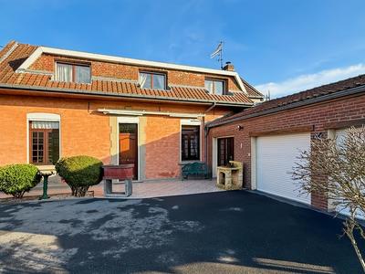 Maison - 130 m² - 6 pièces